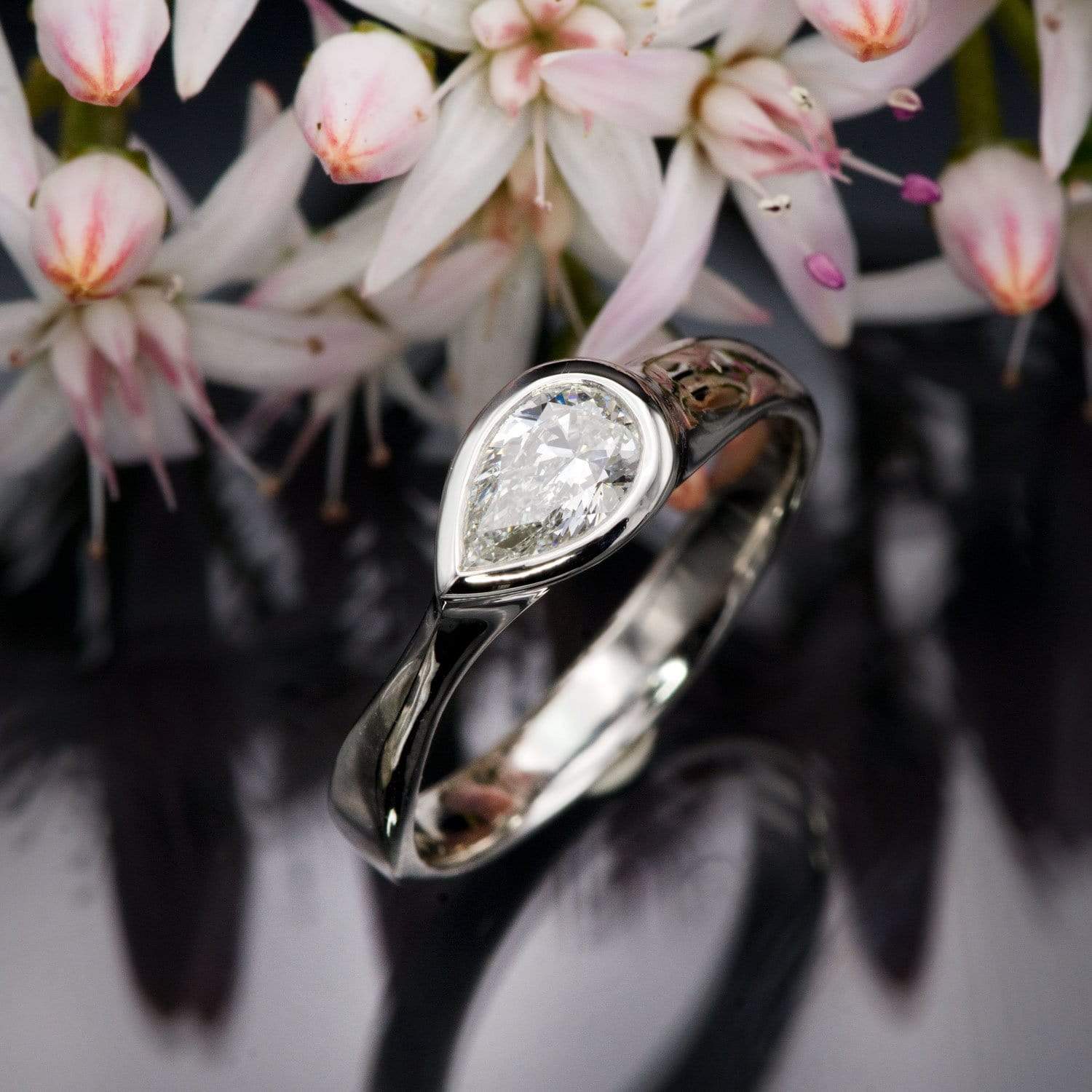 Pear Shaped Moissanite Engagement Ring Rose Gold Halo Diamond Ring | La  More Design